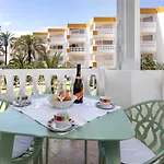 Holiday Beach דירה דניה
